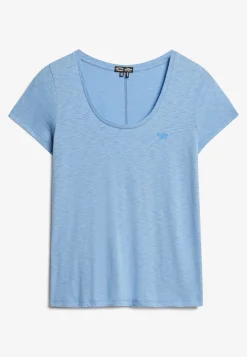 Scoop neck tee