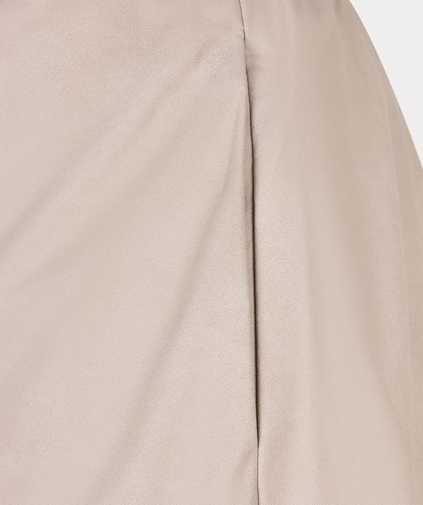 Skirt long lightweight PU