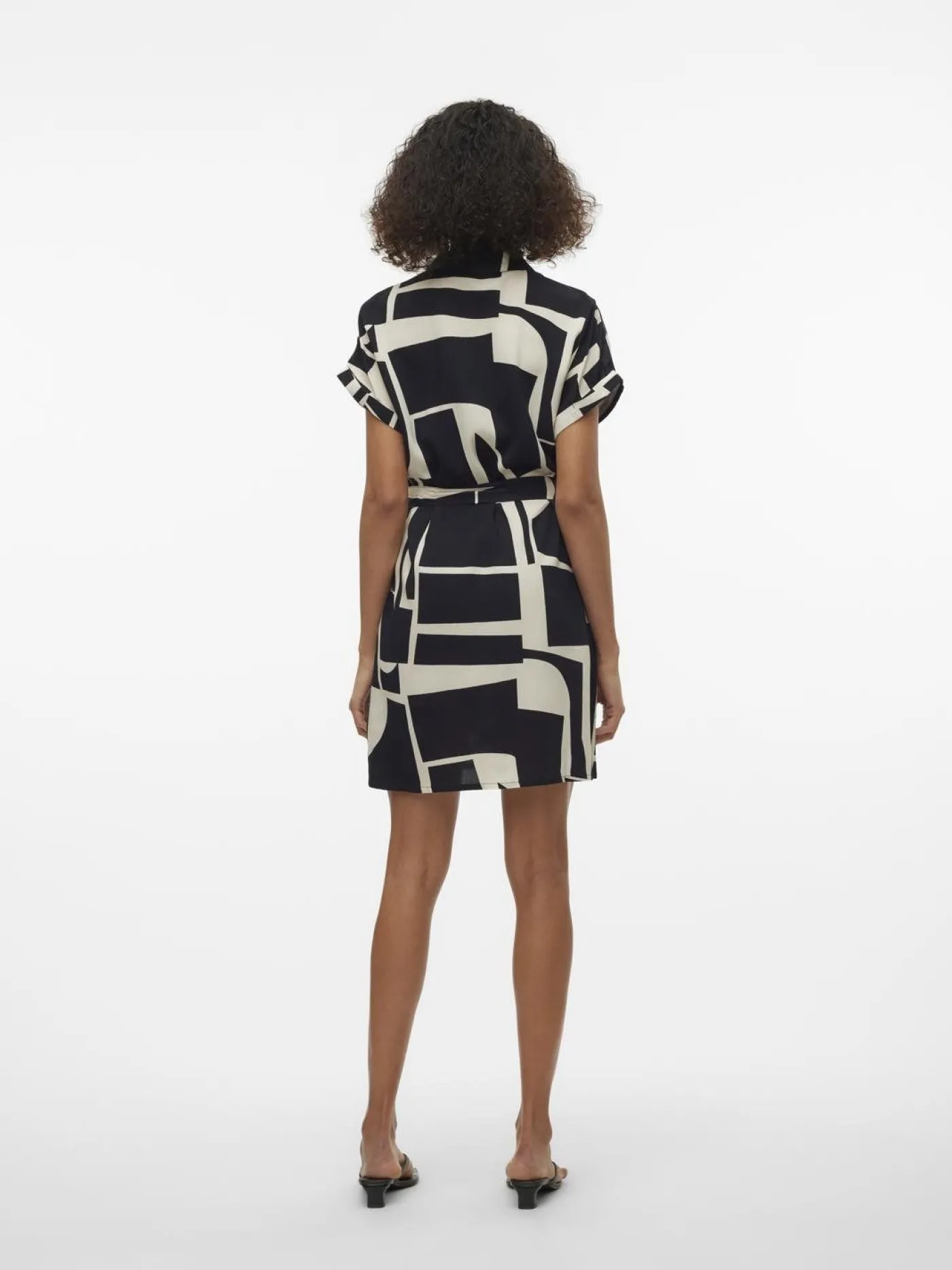 VMEASY JOY S/S SHIRT DRESS WVN GA