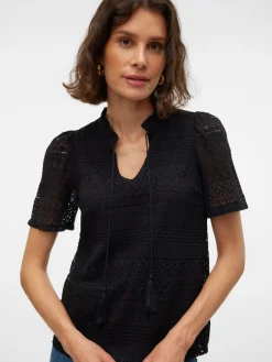 VMHONEY LACE S/S TASSEL TOP WVN GA