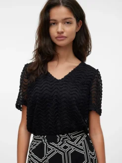 VMISOLDE S/S V-NECK TOP WVN BTQ