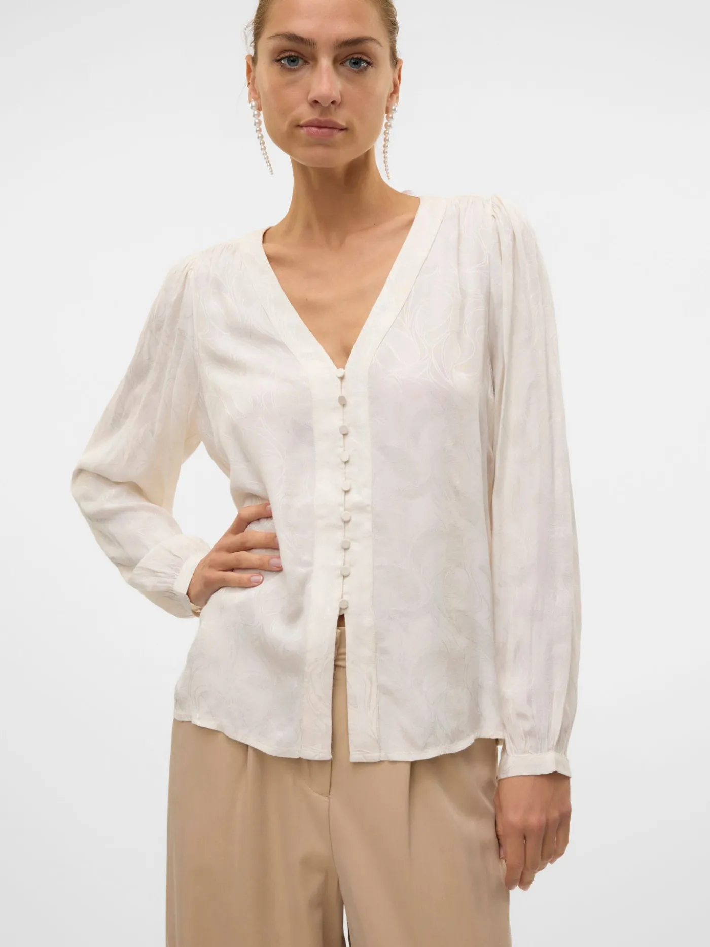 VMMOLA L/S SHIRT WVN BTQ