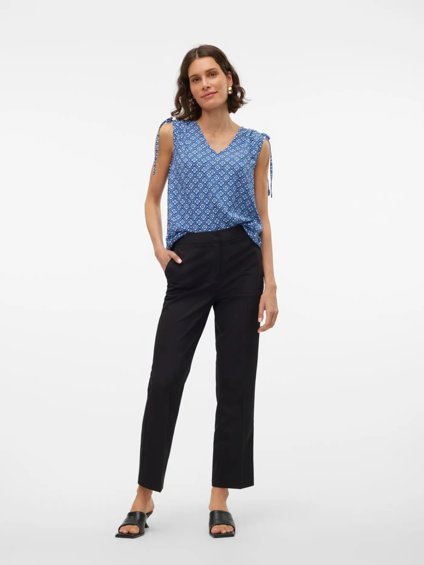 VMSHIVE S/L V-NECK TOP WVN EXP