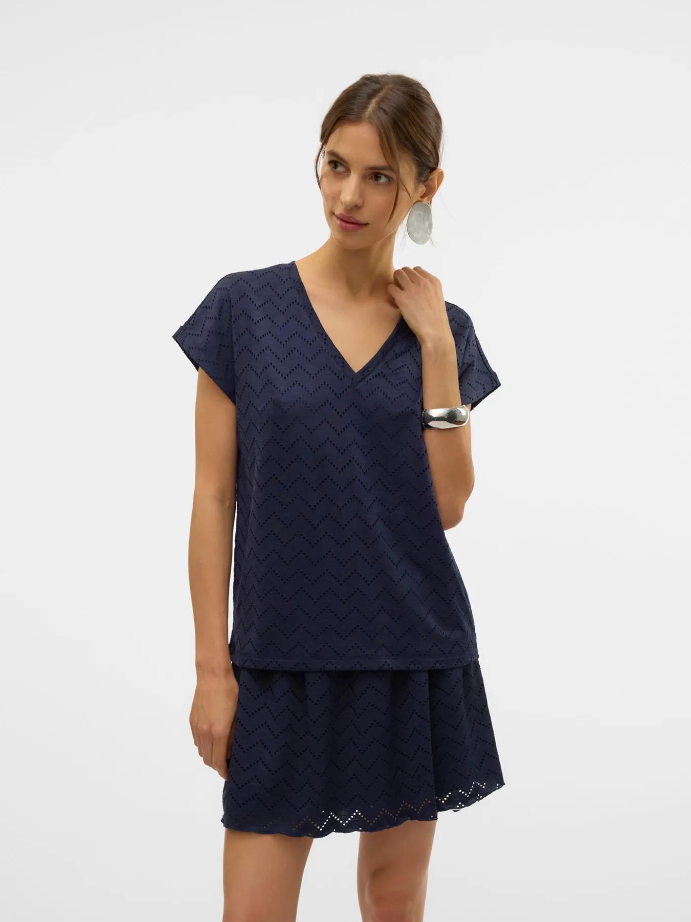 VMTHAS SS V-NECK TOP JRS GA VO