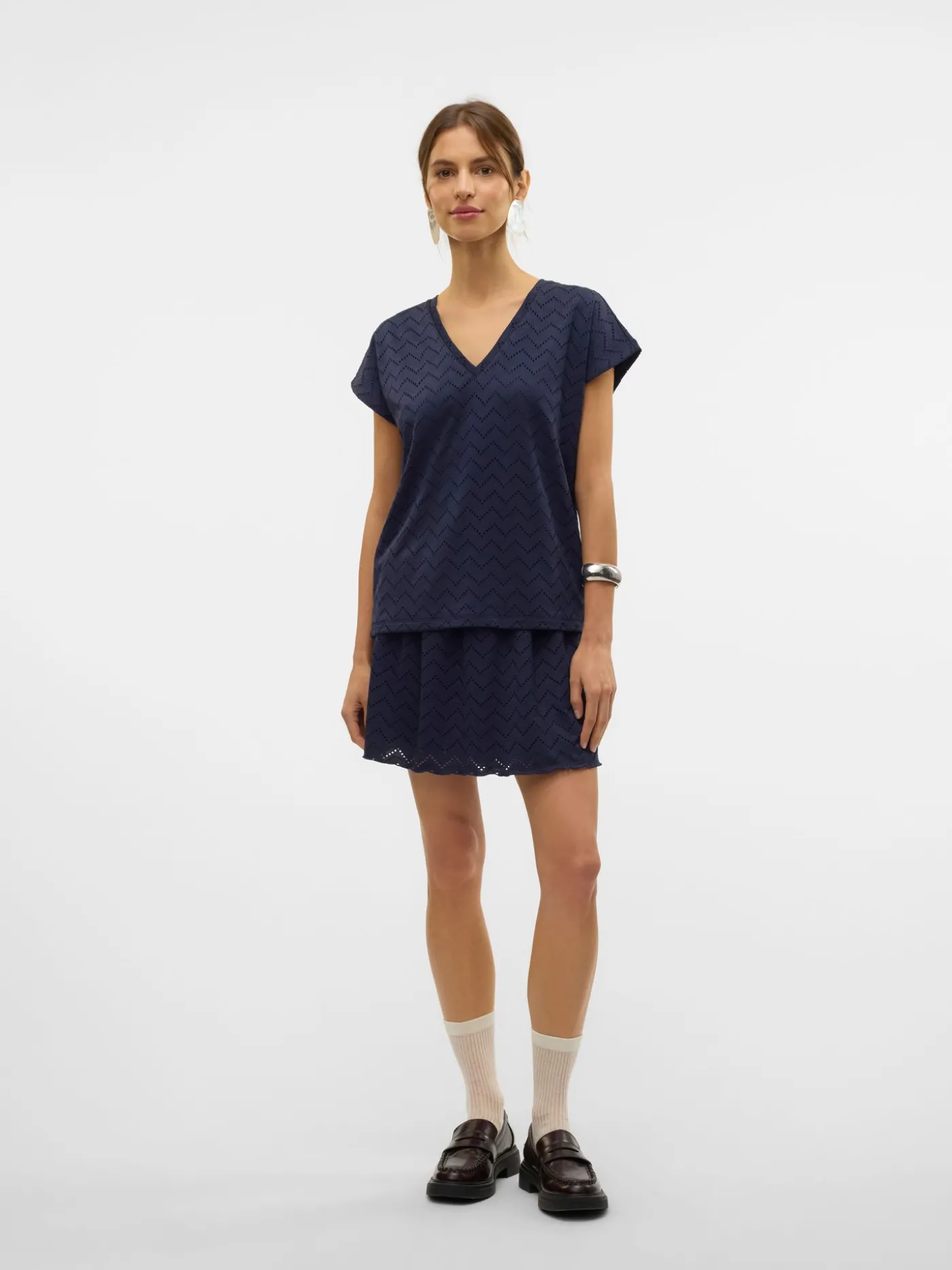 VMTHAS SS V-NECK TOP JRS GA VO