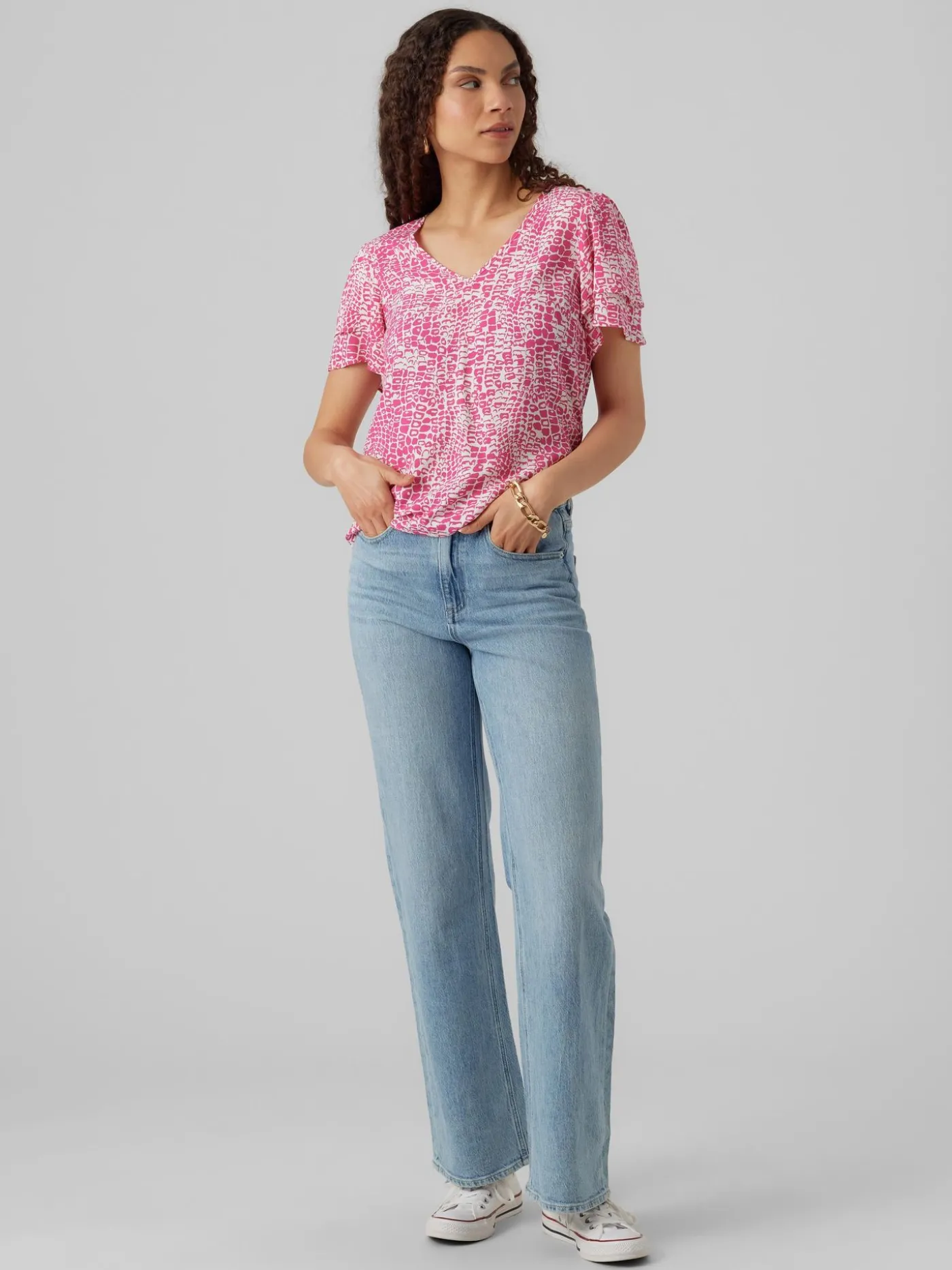 VMULIPPA S/S V-NECK TOP WVN BTQ