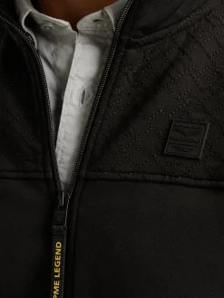 Zip jacket interlock